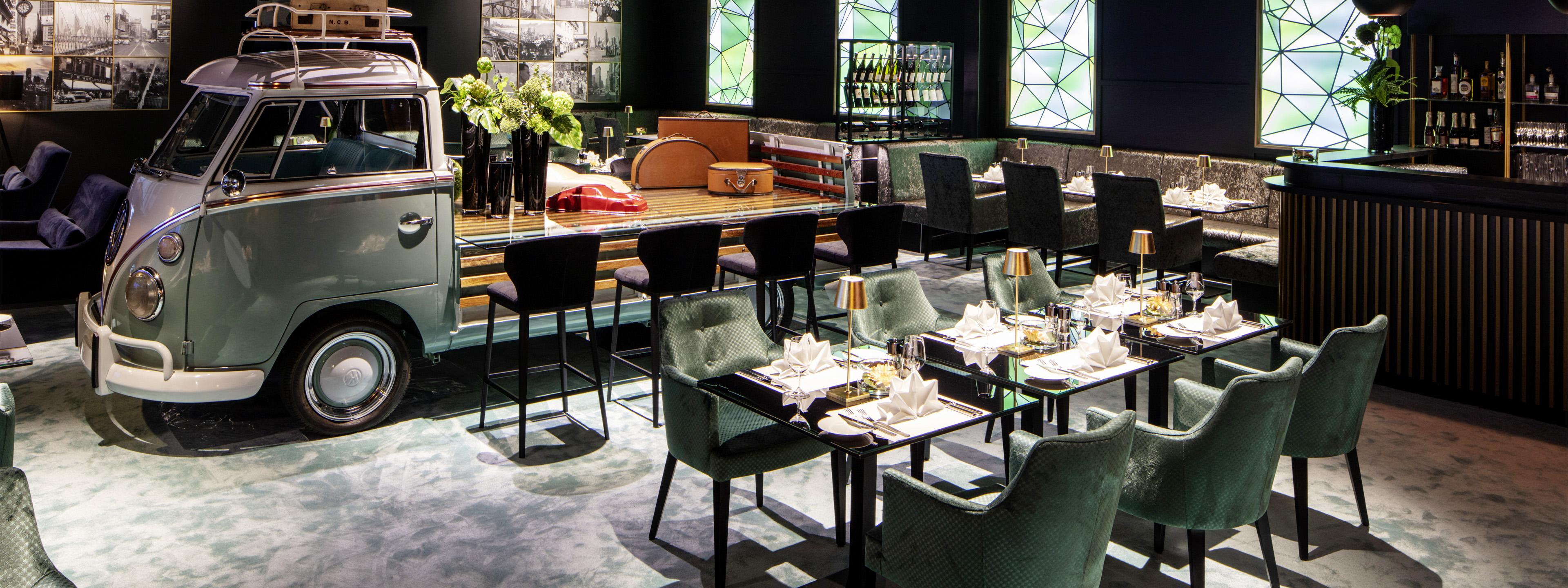 Restaurant & Diner